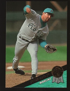 1993 Leaf Baseball  #361 - Bryan Harvey - Florida Marlins  93-792 - Picture 1 of 2