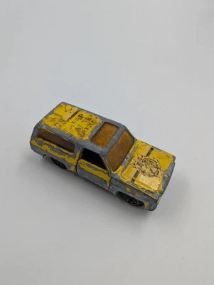 Vintage Yatming NO. 1064 Yellow Safari Blazer Hong Kong - Image 1 of 4