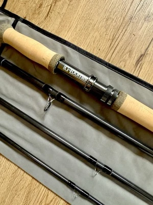 G. Loomis NRX+ 13 英尺 3 英寸 7 瓦 Spey 杆 7133-4 带保护壳和衬里 — 第 1/4 张图片