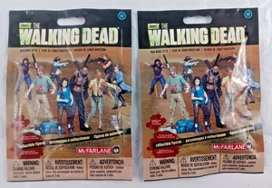 2 Stück - The Walking Dead Sammelfiguren 1. Serie AMC McFarlane Toys - Bild 1 von 3