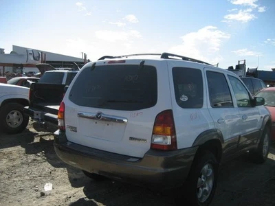 Luz trasera derecha pasajero compatible con 01-04 MAZDA TRIBUTE 856113 Foto 1 de 4