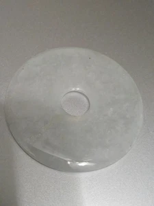 Colgante de jadeíta verde claro natural hebilla de paz colgante de jade - Imagen 1 de 4