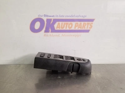 12 2012 CHEVY SILVERADO 1500 LS PORTA FRONTAL INTERRUPTOR DE JANELA MESTRE DRIVER ESQUERDO - Imagem 1 de 4