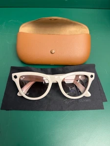 Ray-Ban Meta Skyler Smart Glasses Chalky Grey Gestell RW4010 (EZ5002129) - Bild 1 von 9