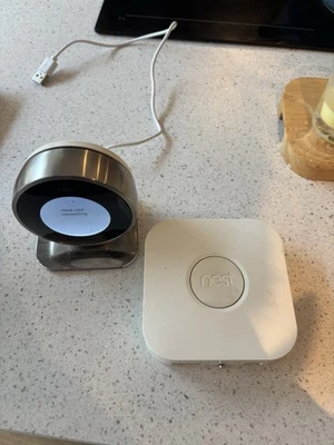 Nest Learning Thermostat 2nd Generation Stainless Steel with Heatlink and Stand - Image 1 of 3
