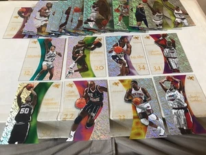1997-98 E-X2001 LOTTO QUASI SET 40/82 CON STELLE TUTTO CHIARO ALTA QUALITÀ DREXLER BARKLEY - Foto 1 di 6
