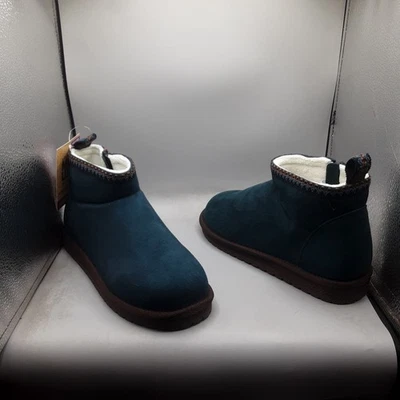 Muk Luks Lydia Boots Women's 8W Green Dark Teal Faux Suede A229 - Image 1 of 4