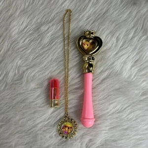 VINTAGE 1996 MONICA BORSA COSMETICA BAMBOLA KIT CARAMELLE CARAMELLE incompleto - Foto 1 di 3