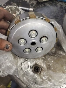 HONDA CR125R 1989-1999 CLUTCH HUB, BASKET ASSEMBLY Press PLATE, All DISKS, Parts - Picture 1 of 8