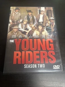 The Young Riders : Season Two DVD Out Of Print 4 Discs - Foto 1 di 4