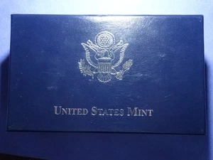 2000 -P Massachusetts State Quarter Coin & Die Set - Picture 1 of 4