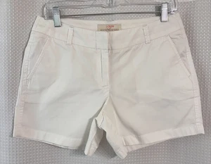J. CREW  Women's White Chino Broken-in Cotton Shorts 4.5" Size 6 - Picture 1 of 7