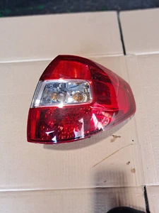 2009 RENAULT KOLEOS PASSANGER SIDE REAR TAIL LIGHT - Picture 1 of 4
