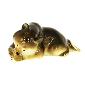 Figura de porcelana Lomonosov oso cachorro con panal de 4 pulgadas de largo - Imagen 1 de 2