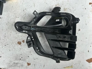 Kia Niro drl trim fog light cover trim panel new genuine 86526 Q4000 - Picture 1 of 6