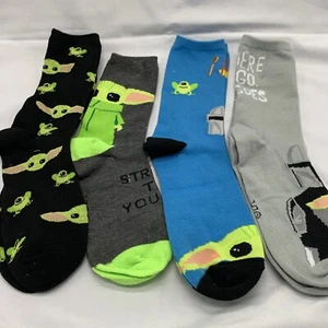 Star Wars Mandalorian Baby Yoda 4 Pair Crew Socks Large Shoe Size 3-10 - Picture 1 of 6