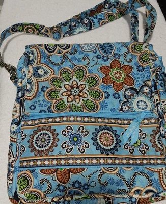 Vera Bradley Large Paisley Floral. Hipster Hobo Crossbody Flip Purse Bag. New.  - Image 1 of 4