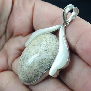 925 Sterling Silver Fossilized Coral & Mother of Pearl Pendant, RCP-273 - Picture 1 of 7