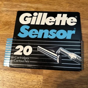VINTAGE box of Gillette Sensor 52131 17ct Cartridges Razor Blades 1992 - Picture 1 of 4