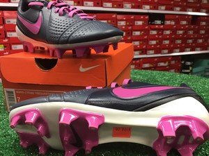 Las mejores ofertas en Botines de fútbol Nike rosa para hombres | eBay