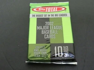 2002 TOPPS TOTAL BASEBALL UNOPENED PACK - Picture 1 of 2