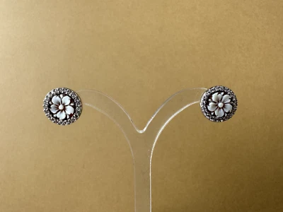 Orecchini in argento 925 con vero cammeo sardonica e zirconi incastonati - Immagine 1 di 4