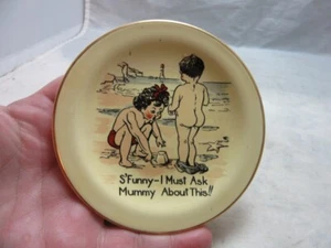 Mini piatto vintage Primrosa Royal Tudor Ware. Umorismo per bambini nudi - Foto 1 di 3
