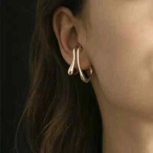 Francés Elegante Doble Capa Irregular Oreja Clip Sin Piercing Oreja - Imagen 1 de 8