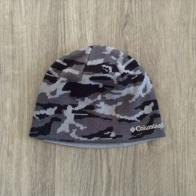Gorro Y2K Columbia Reversible Gris Ejército Camuflaje Talla Única Patinador Grunge Skully Foto 1 de 4