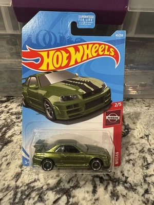 Hot Wheels Nissan Skyline GT-R (BNR34) 2019 Super Treasure Hunt (вешалка) - Изображение 1 из 3