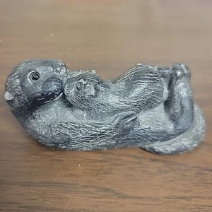 Wolf Original Soapstone Sculpture Momma And Baby Beaver 3.5" Long - Picture 1 of 7