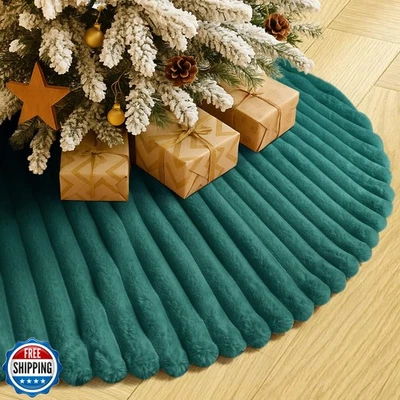 Christmas Tree Skirt Green Plush 48 inch Faux Fur Xmas Tree Skirt Soft Plush  - Image 1 of 4