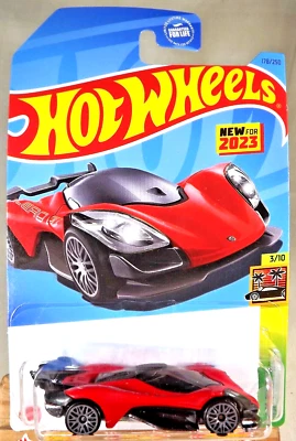 Hot Wheels #178 HW Exotics 3/10 CELERO GT 2023 rojo-negro con radios de encaje euro grises Foto 1 de 4