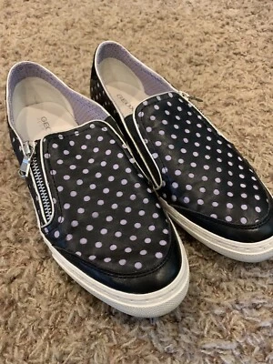 Tenis sin cordones a lunares GEOX zapatos negros y morados cremalleras laterales talla 8 Foto 1 de 4