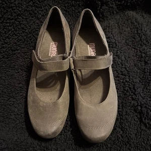 Munro American Mary Janes Wedge Women Brown Suede Leather Shoes Size 7.5. S20 - Picture 1 of 9