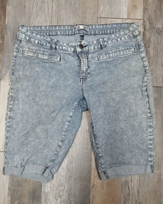 DownEast Railroad Striped Cuffed Bermuda Shorts Womens size 30 - Imagem 1 de 4