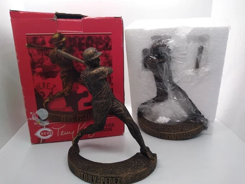 Tony Perez SGA REPLICA STATUE LOT OF 2 both with box Cincy Reds Cover