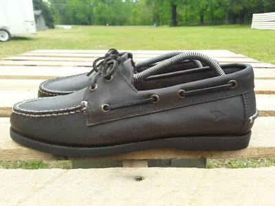 Zapato de Barco Rugged Shark Para Hombres Marrón Clásico Cuero Nobuck con Control de Olores Talla 9.5 Foto 1 de 4