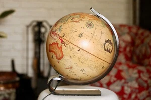 World Discover Leuchtglobus mit Plexiglasständer, Großbritannien, 1986 - Bild 1 von 14