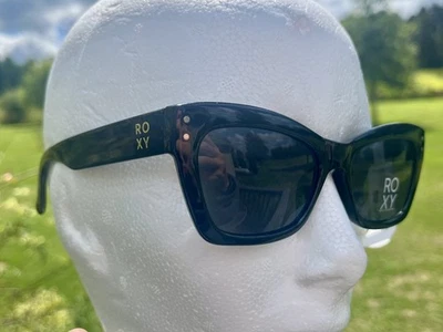 Gafas de sol ROXY negras brillantes ojo de gato ~ lentes de humo ~ RS3001OP-001 ~ NUEVAS CON ETIQUETAS Foto 1 de 4