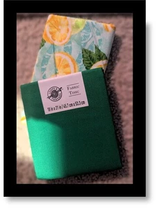 “Citrus & Sage!” Lot of 2 Fat Quarters – Lemons & Solid Deep Green, Cotton - Picture 1 of 4