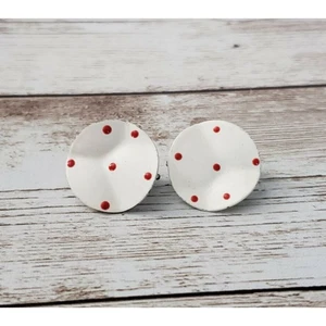 Pendientes de clip vintage blanco roto con puntos rojos - Imagen 1 de 4