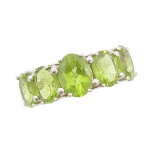 925 Sterling Silver Vintage Ring Minimalist Oval Cut Peridot Sz 5 RG32435 - Picture 1 of 8