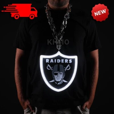 Cadena grande con logotipo iluminada de neón de los Raiders de Las Vegas de la NFL-NUEVA Foto 1 de 4