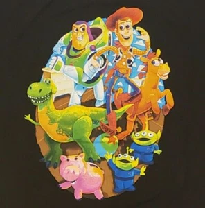 Toy Story T-Shirt XL Cast Portrait Disney Pixar Cartoon FLECK (G) - Bild 1 von 3
