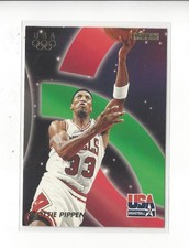 1996 SkyBox USA #45 Scottie Pippen Bulls