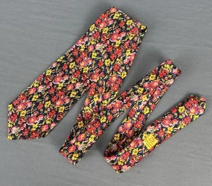 GIVENCHY Paris TIE - SELECTION COUTURE - DESSIN EXCLUSIF 0178 - 100% SILK - Picture 1 of 11