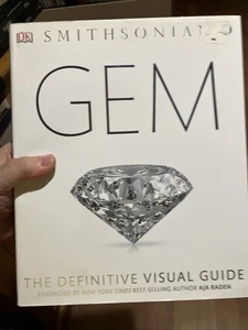 Smithsonian Gem Hardback book 440 pages American Edition - Imagen 1 de 6