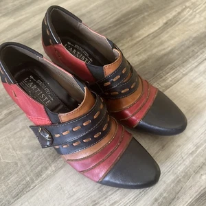 Stivaletti western L'Artiste Spring Step meravigliosi tacco impilato taglia 7,5 EU 38 - Foto 1 di 8