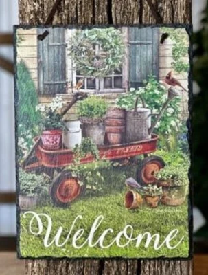 NOVA PLACA DE BOAS-VINDAS FAZENDA JARDIM VINTAGE CARROÇA VERMELHA ARDÓSIA PENDURADA 12"Lx9.5"W - Imagem 1 de 2